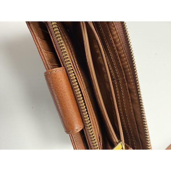 Fossil Zip Clutch Wallet Wristlet Striped Leather Green Yellow Lavender Madison - Picture 6 of 6